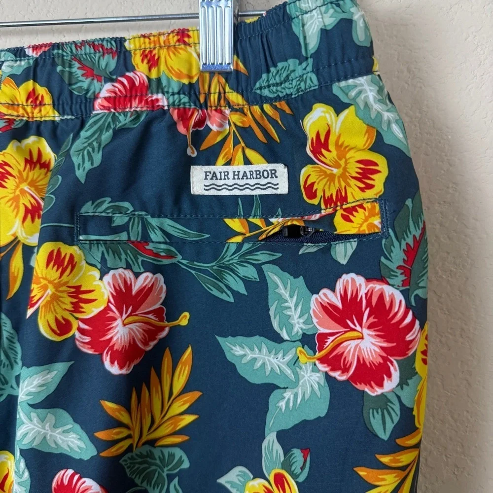 Fair Harbor Anchor Swim Trunks | Men’s XXL | Yellow Tropics